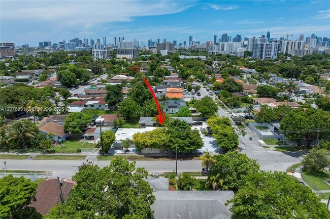 Photo - 1701 NW 19th Ave