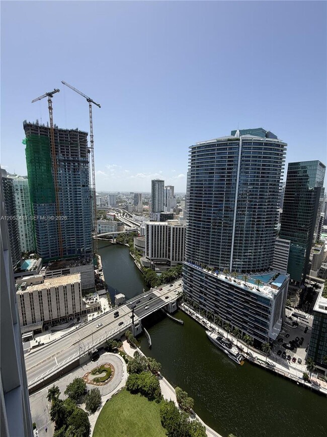 Photo - 475 Brickell Ave Unit 4008
