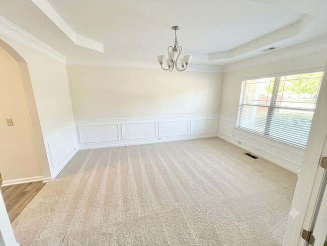 1086 Blind Brook Cir
