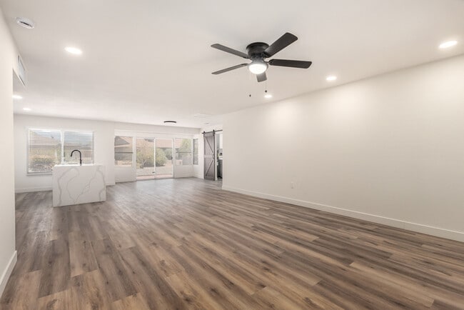 Photo - 17615 N Whispering Oaks Dr