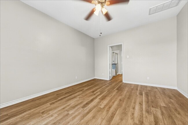 10719 Woodwind Shadows Dr