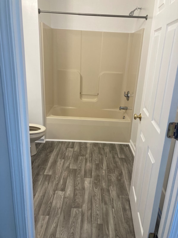 Photo - 651 S 28th St