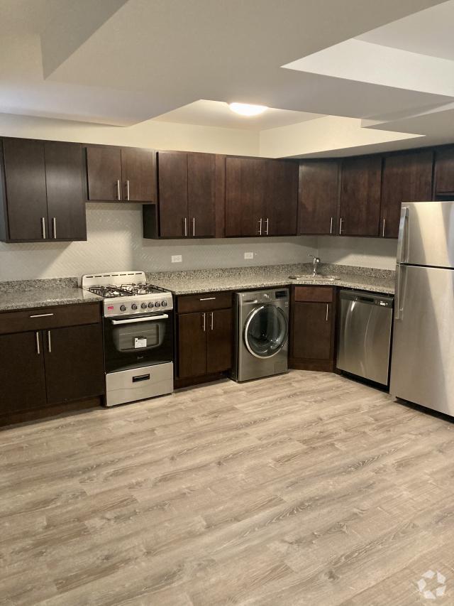 Building Photo - 1 bedroom in Chicago IL 60614 Rental