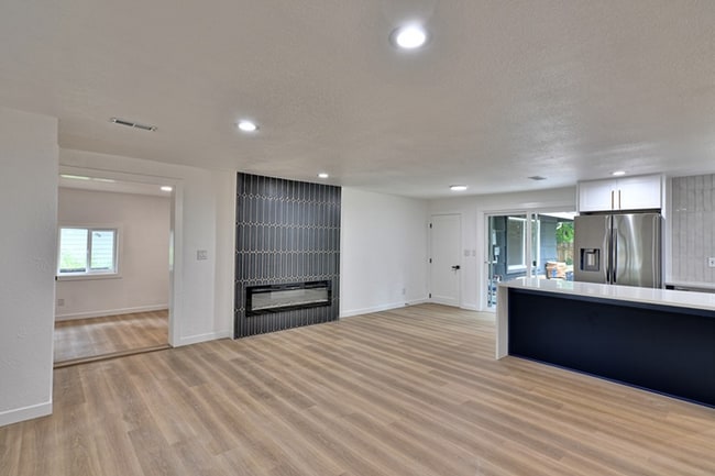 Photo - 22705 58th Ave W