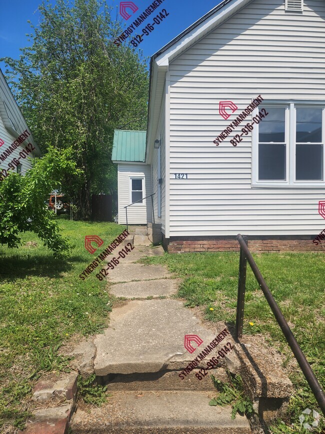 Building Photo - 1421 Clay St Rental