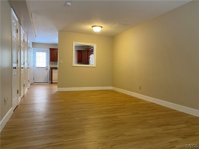 Photo - 6 Meadow St