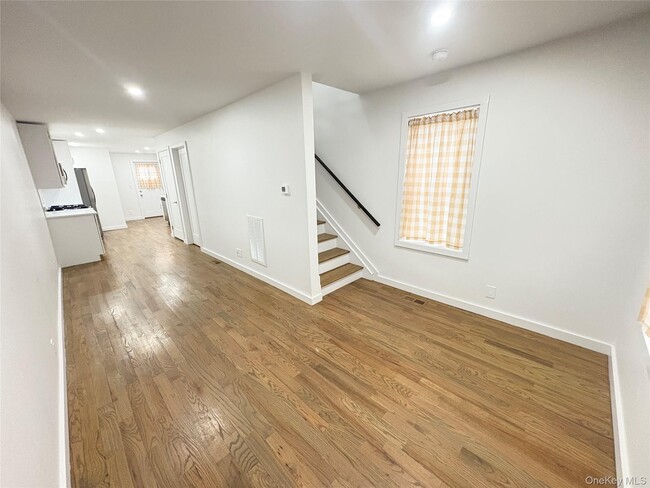 Photo - 46 Maxwell Ave