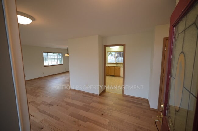 Photo - 3 bed 2 bath home in Sequim