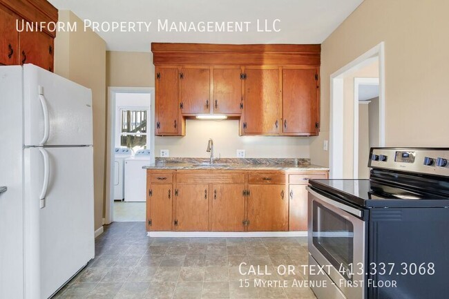 Building Photo - 15 Myrtle Ave Unit First Floor