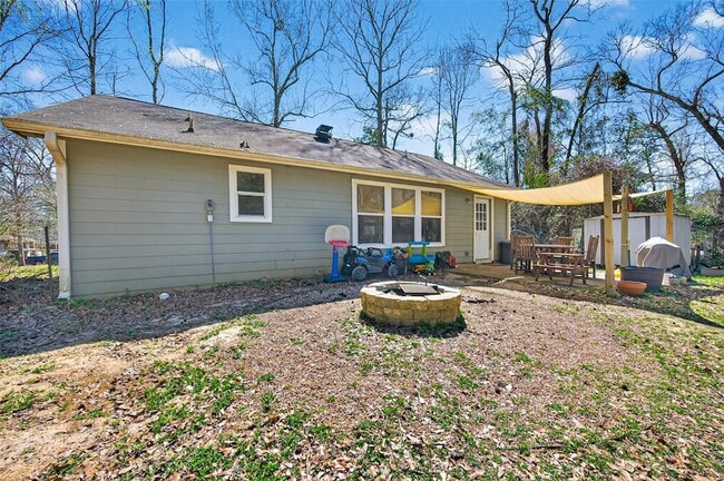 10391 Royal Magnolia Dr