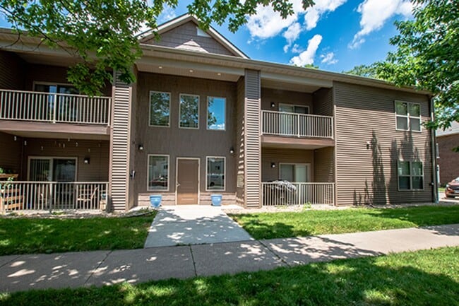 Photo - 408 S Prairie St
