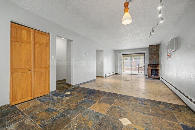 Photo - 1021 Carr St Unit 10