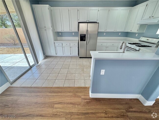 Building Photo - 1736 Pomerado Dr Rental