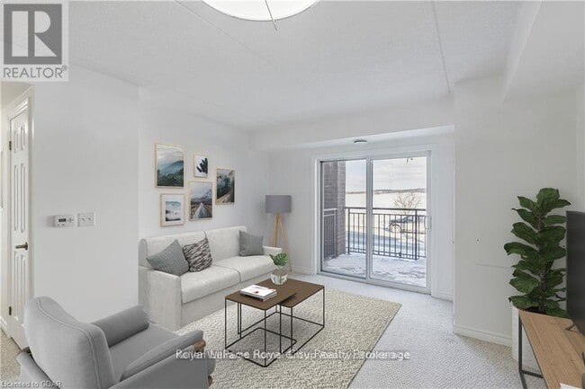 Photo - 67 Kingsbury Square Unit 303