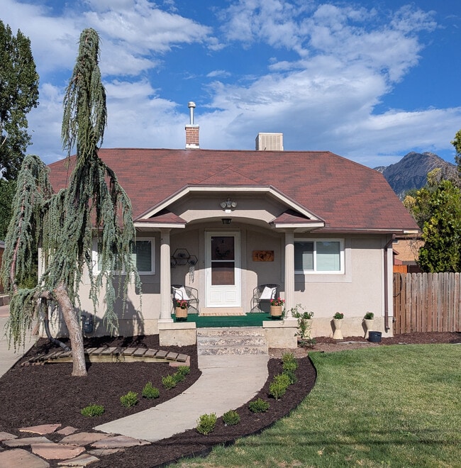 Building Photo - 4017 S 1500 E Rental