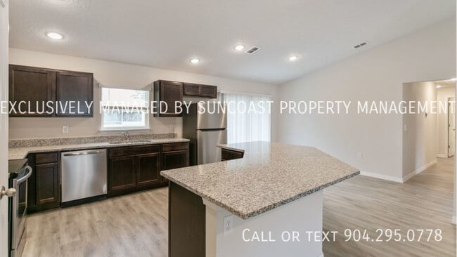 6 Pin Oak Dr