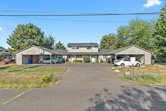 Photo - 325 N 29th Ave Unit B