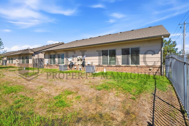 Photo - 13601 Hunters View St