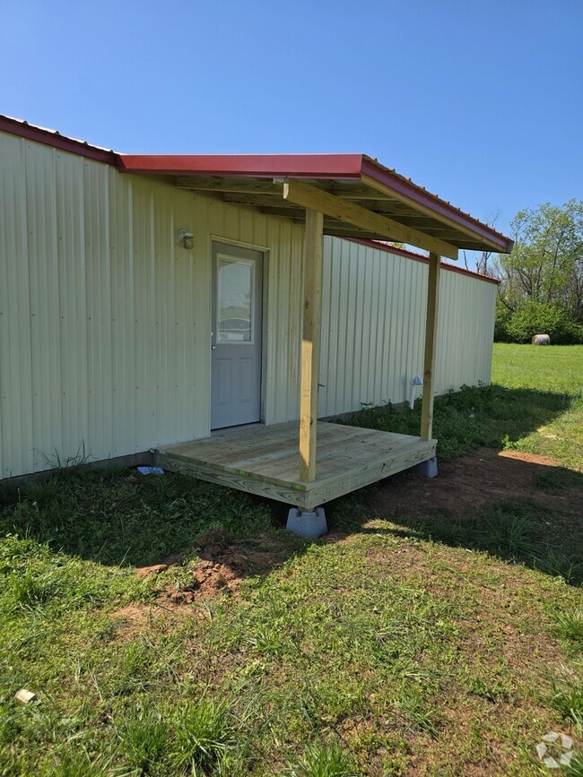 Building Photo - 1380 E Quarry St Rental