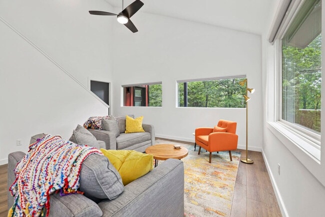 Photo - 45 Center Rd Unit ID1221904P