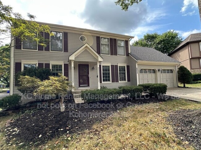 Photo - 8022 Hall St