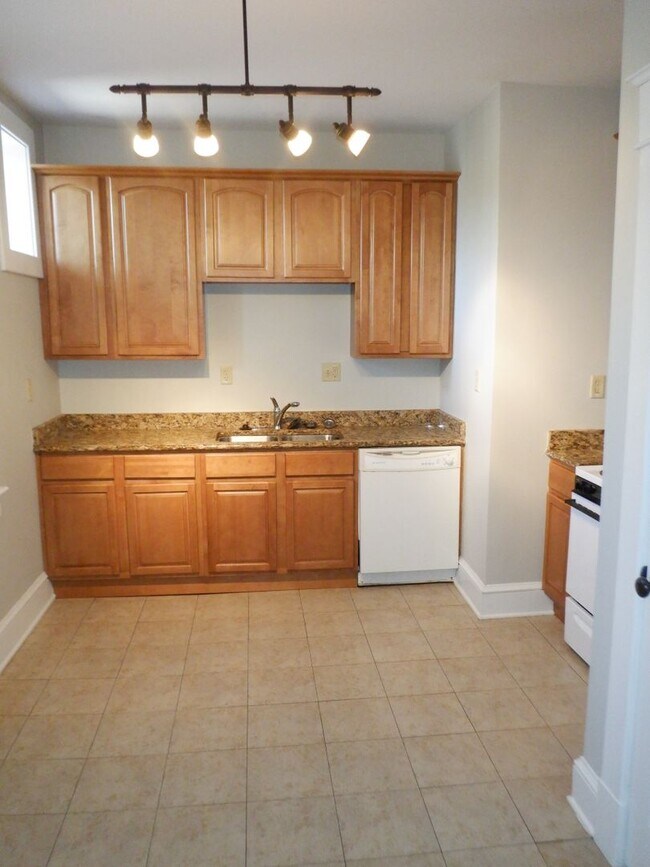 Photo - HERMAN COURT CONDO