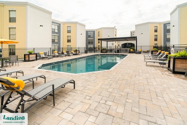 Photo - 1925 N 3rd St Unidad 417.1405983