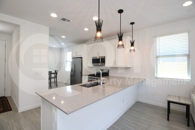 Photo - 8908 W Bethany Heights Dr