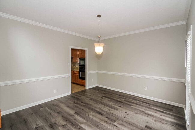 Photo - 4570 Wood Fox Cove