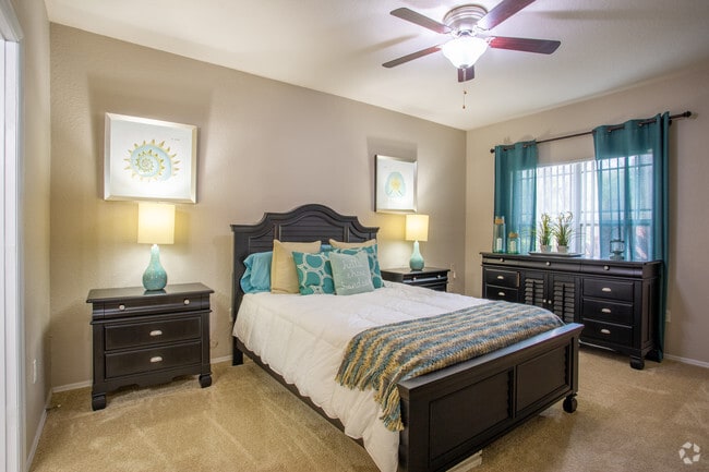 2BR, 2BA - 1,283 SF - Begonia - Master Bedroom