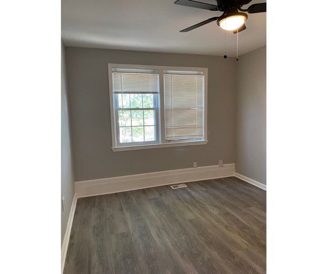 Photo - 1212 Sherwood Ave Unit C Available $700 C
