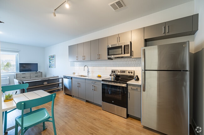 Studio - 494SF - Kitchen