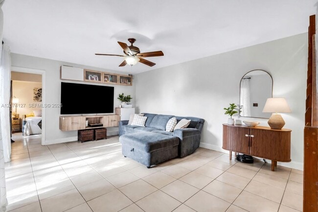 Photo - 804 SW 119th Way