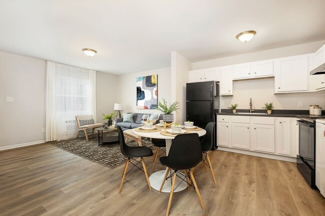 Photo - Residences at Humboldt Woods