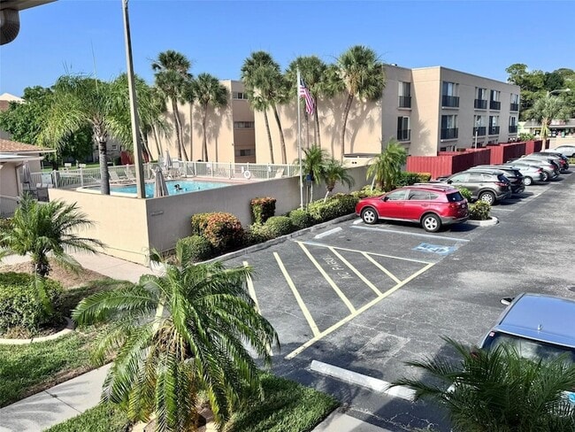 Building Photo - 2763 Woodgate Ln Unit 204