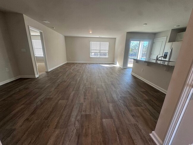 Photo - 390 Acosta Cir