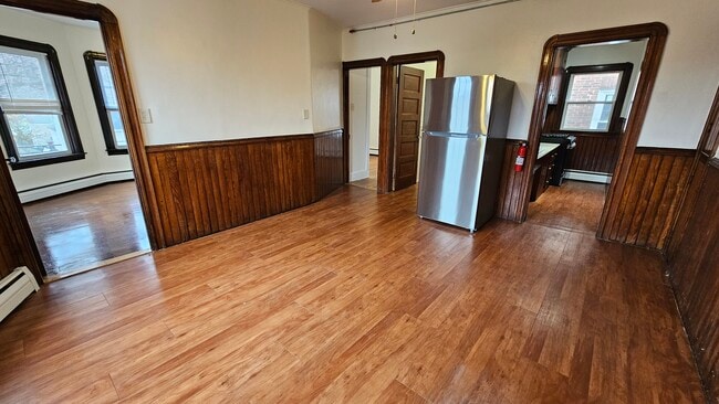 Building Photo - 508 Pawtucket Ave Unit 508 Pawtucket Ave #3F