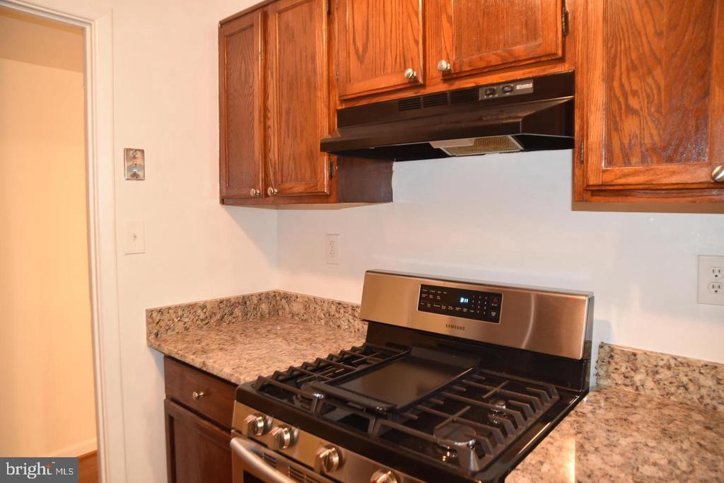 Photo - 3814 Lyndhurst Dr Unit 103