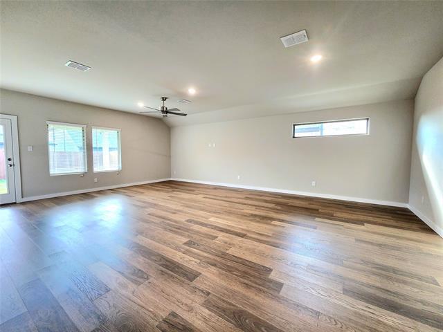 Photo - 607 Whispering Winds Trl