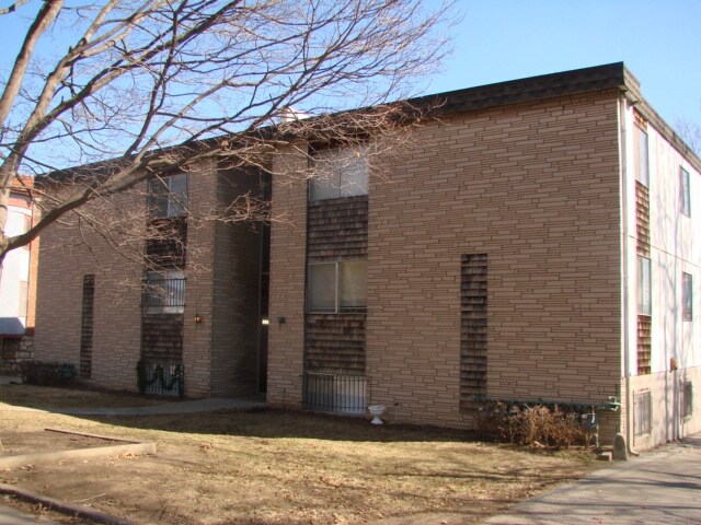 Photo - GRAND TOWERS