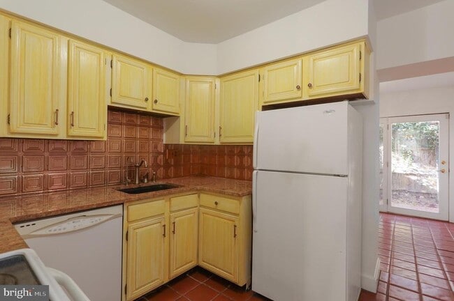 Photo - 1019 N Monroe St