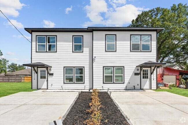 Building Photo - 4511 Reed Rd Rental