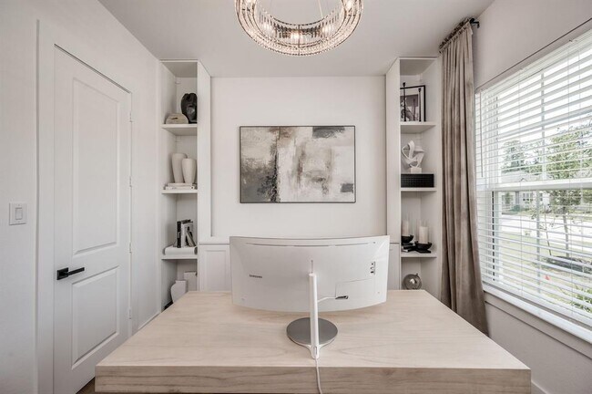 Photo - 24638 Lukes Lndg Wy