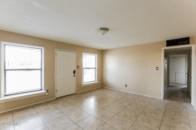 Photo - 3349 W Thomas Rd