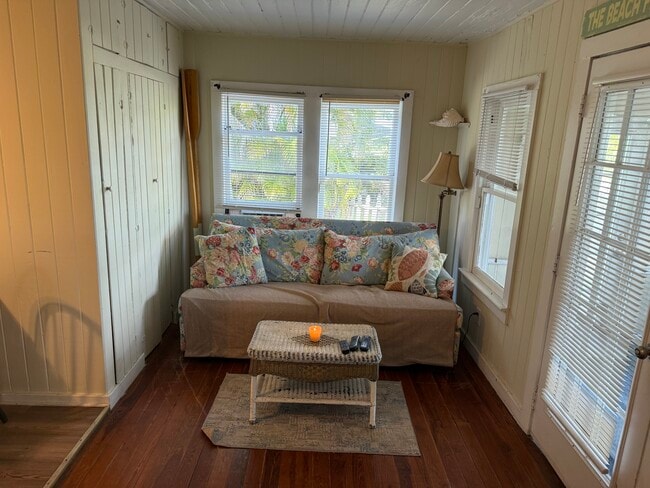 Photo - 4410 NE Indian River Dr