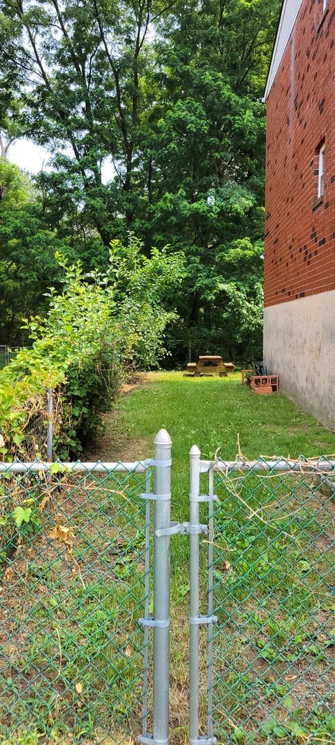 Photo - 9479 Woodbridge Rd Unidad 1