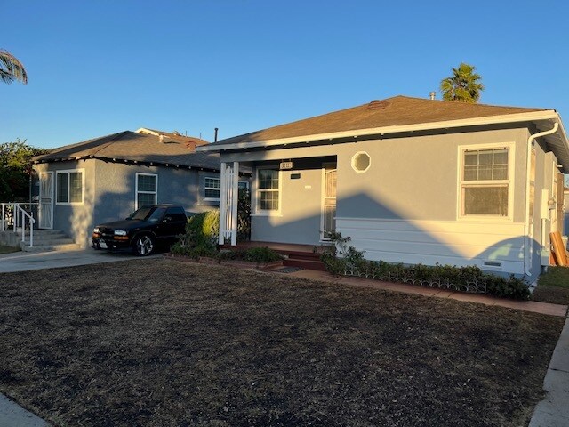 Photo - 11010 Condon Ave