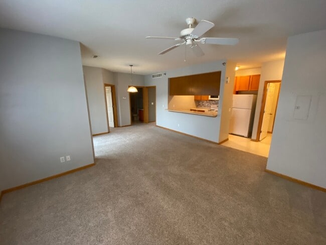 Photo - 1380 SE Florence Dr Unidad 47