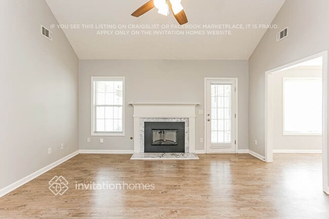 Photo - 2995 Meadow Gate Way