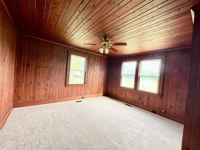 Photo - 1448 Northside Rd